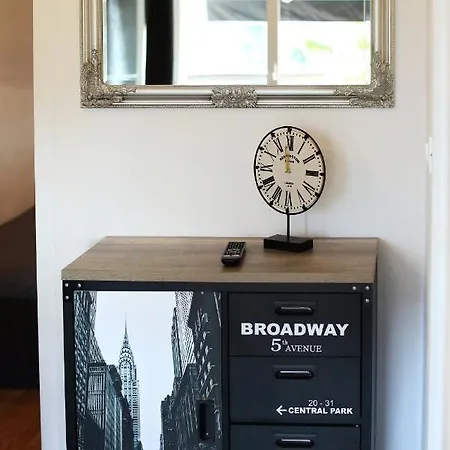 Neli Apartament