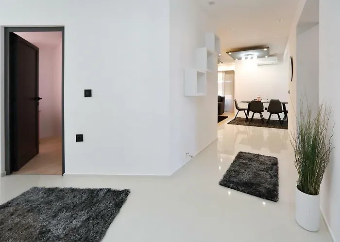 Neli Appartement Bibinje