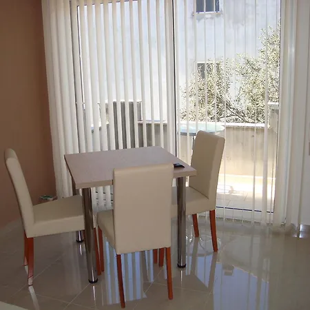 Neli Apartament Bibinje